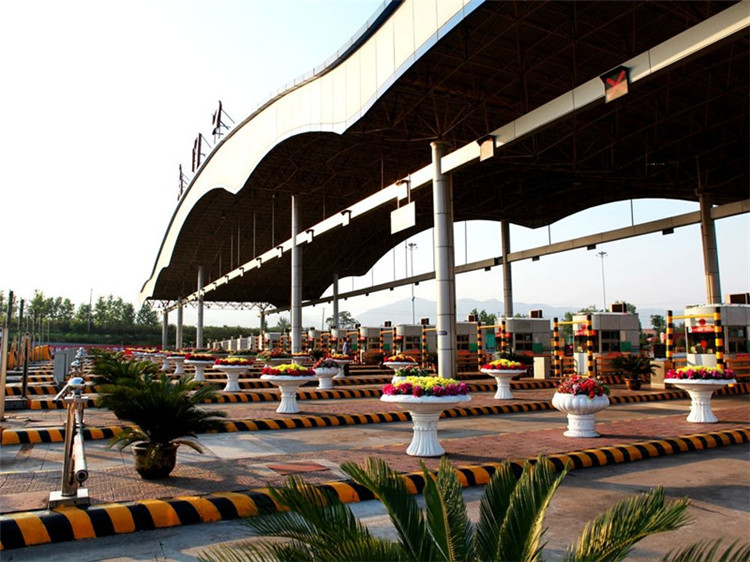 满洲里收费站网架